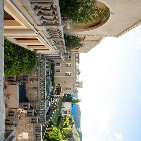 Il Castello Hotel Clarens Ngoại thất bức ảnh