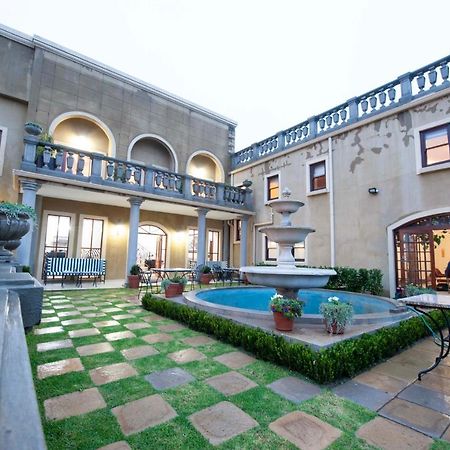 Il Castello Hotel Clarens Ngoại thất bức ảnh