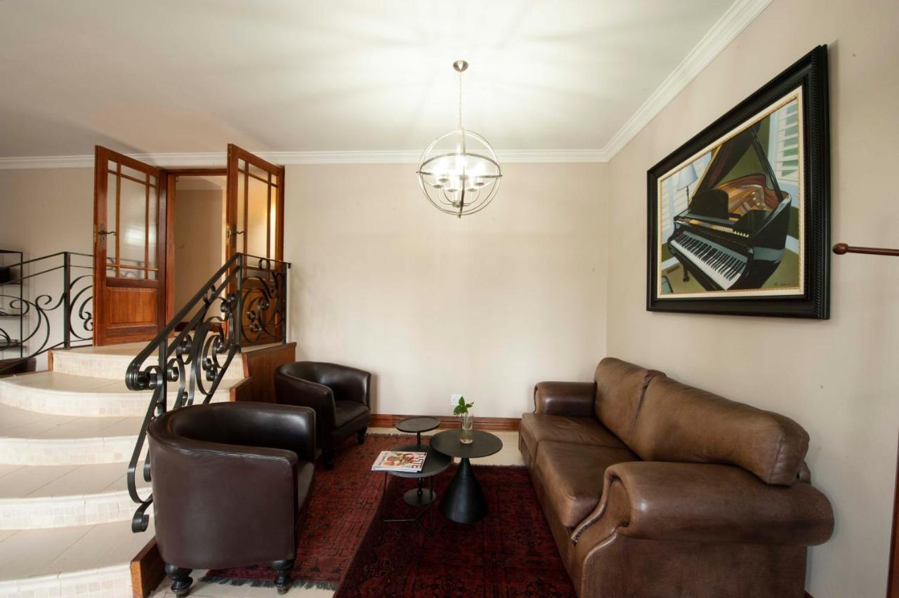 Il Castello Hotel Clarens Ngoại thất bức ảnh