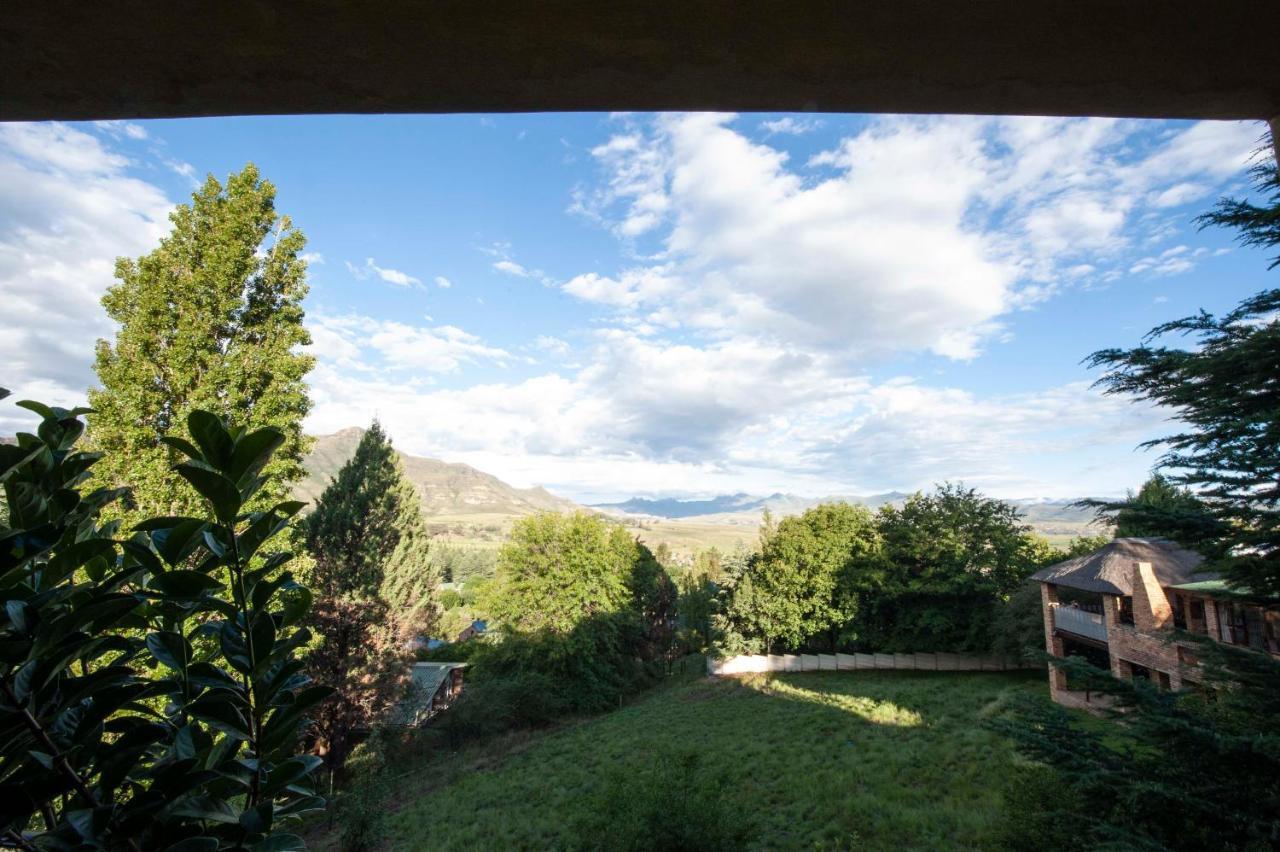 Il Castello Hotel Clarens Ngoại thất bức ảnh