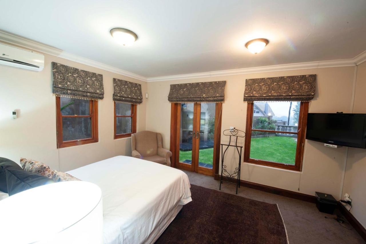 Il Castello Hotel Clarens Ngoại thất bức ảnh